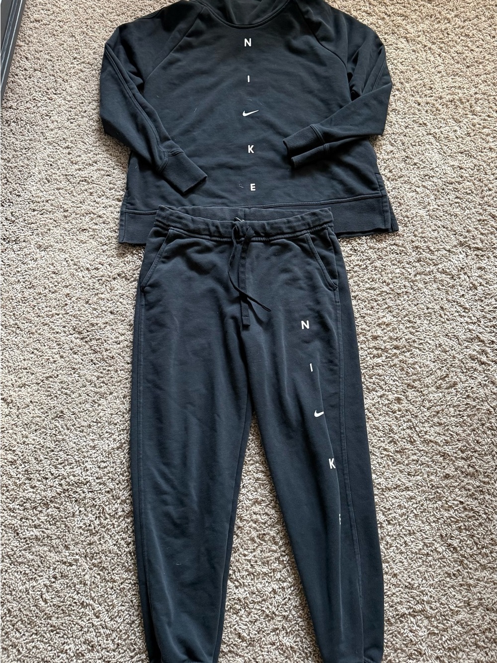 Nike Women’s Black Fleece Tracksuit Set (High-Neck Sweatshirt & Joggers)